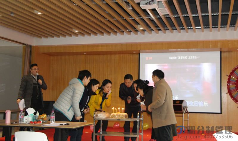 1-2004161234031O.jpg